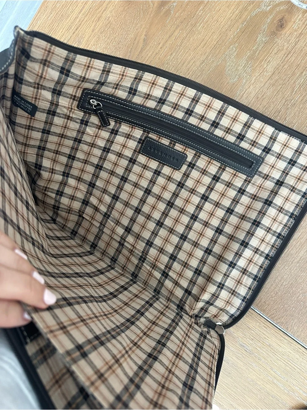 Levenger brown leather laptop case “breifolio”
